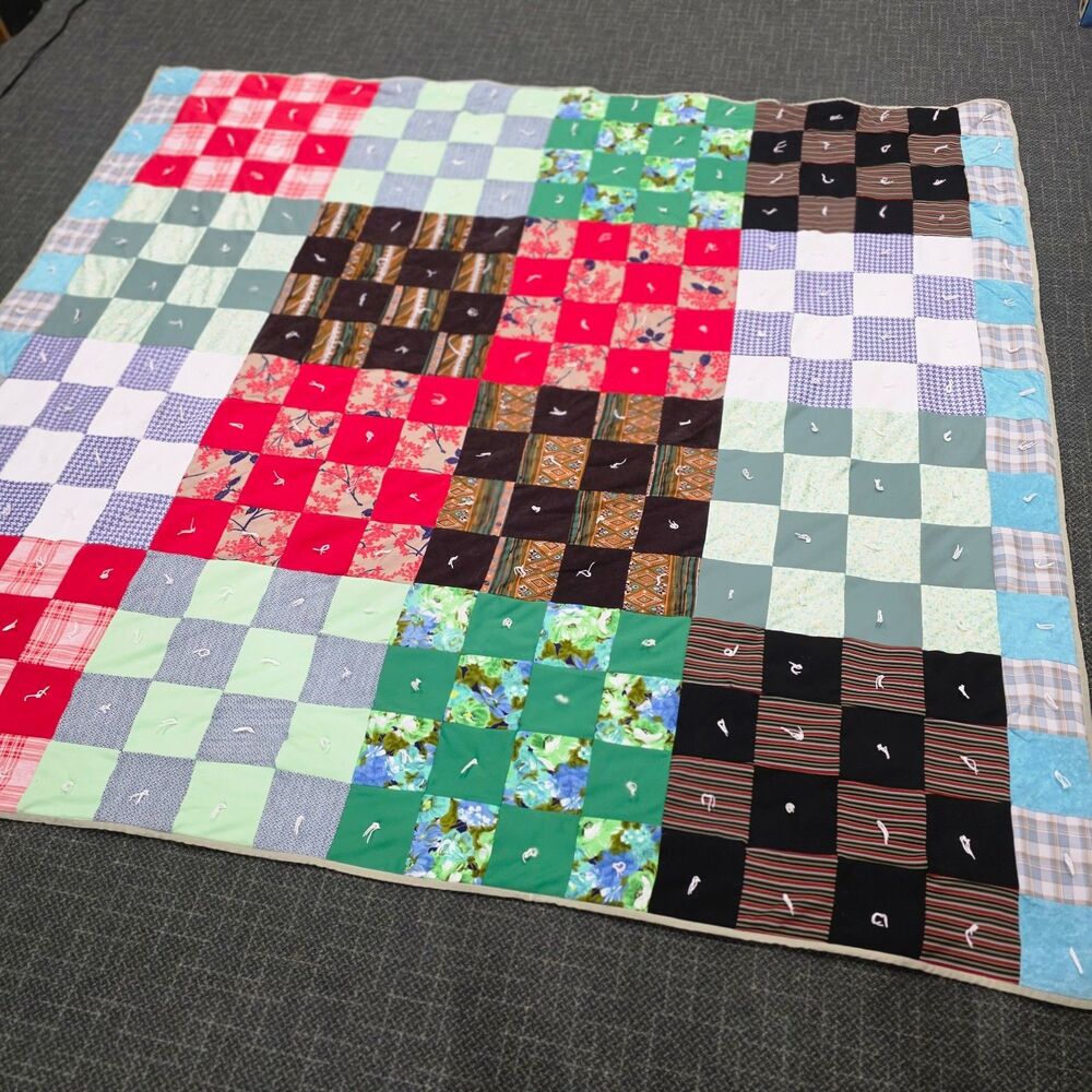 Blanket Multicolor Colorful Patchwork Machine Quilting Homemade 76" x 83,5"